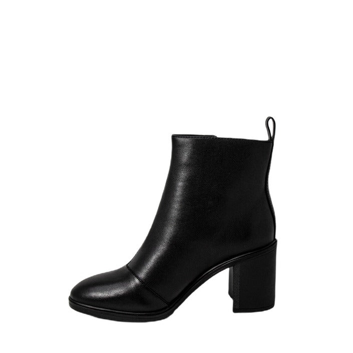 Calvin Klein Jeans Women Boots